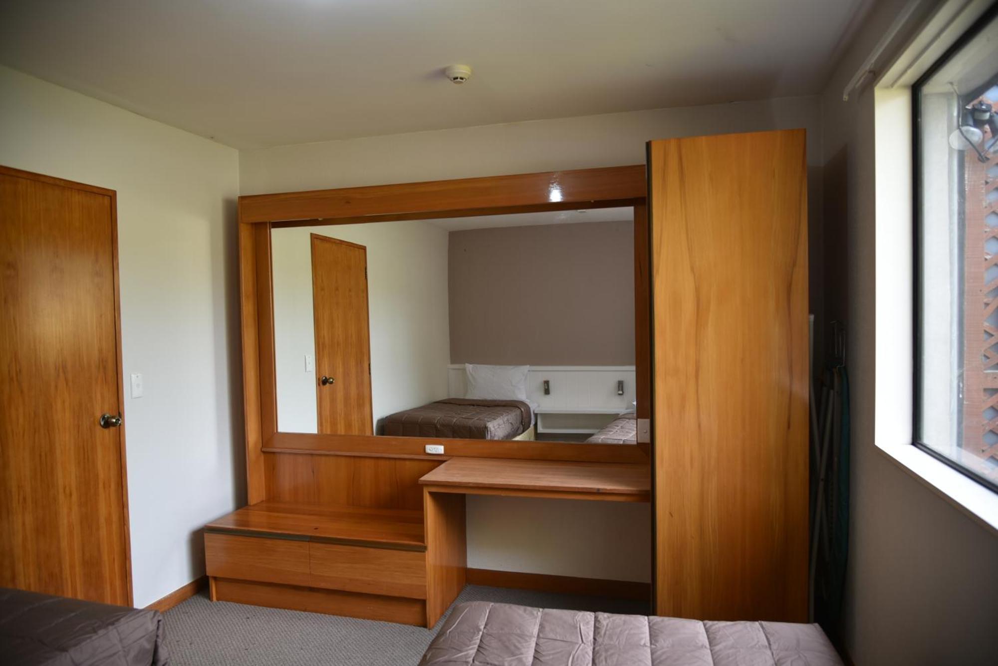 Aotea Lodge โพริรัว ภายนอก รูปภาพ