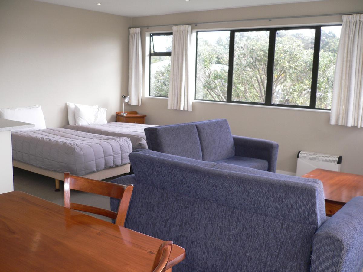 Aotea Lodge โพริรัว ภายนอก รูปภาพ